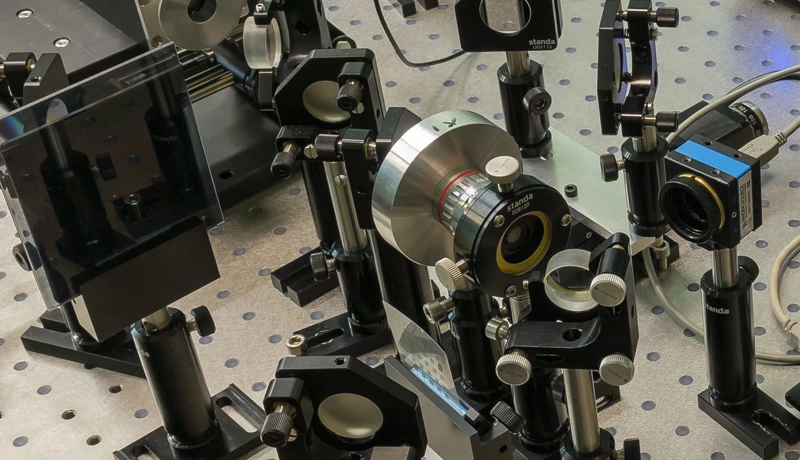 The DMK 72BUC02, monochrome industrial camera, as part of a scheme to record interference patterns.