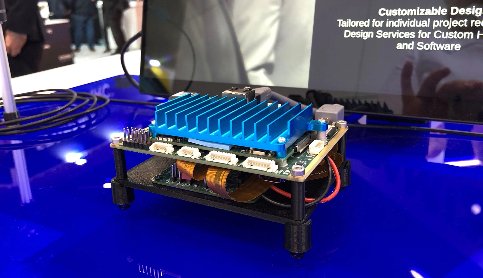 具备 Toradex Verdin SoM 的载板