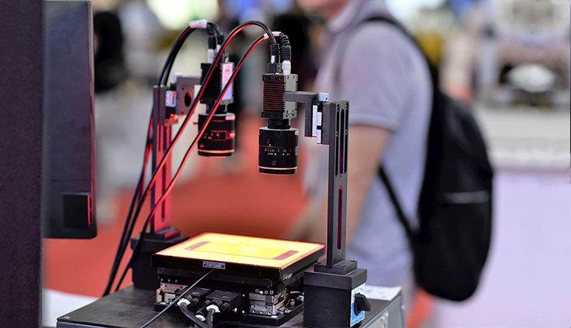 High-accuracy positioning via stereo camera (DMK 33GX267) system at 2019's IAMD SHENZHEN.